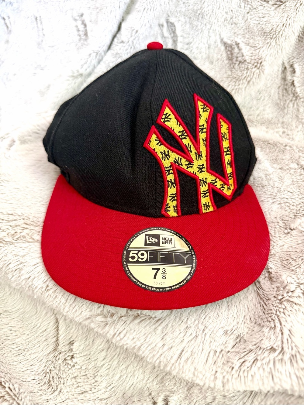 Vintage New Era 59FIFTY NY Yankees Wool Fitted Hat 7 3/8